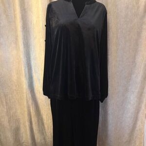 Belle by Kim Gravel Black Velvet Top